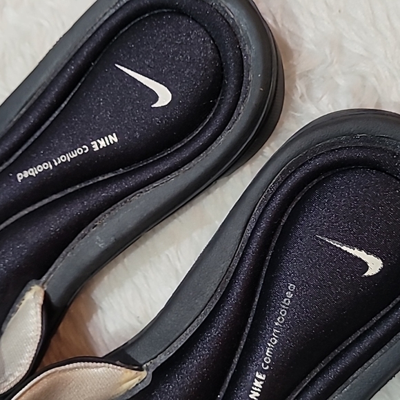 Nike comfort footbed soft foam slides beach vacation 360883-011 Sz10 black white - Picture 13 of 14